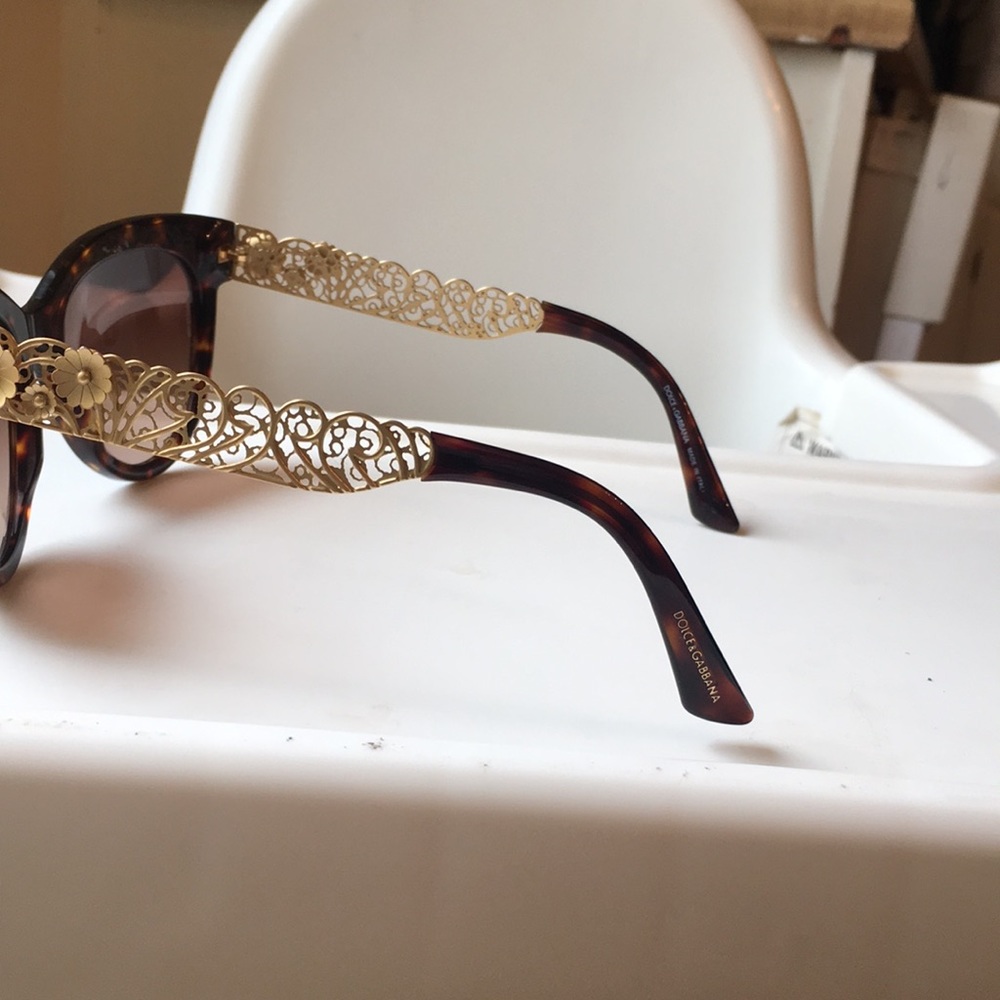 Dolce & Gabbana Women's Tortoise Sunglasses - Picture 4 of 7